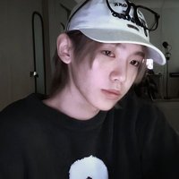 shwen (@yeoxqrl) 's Twitter Profile