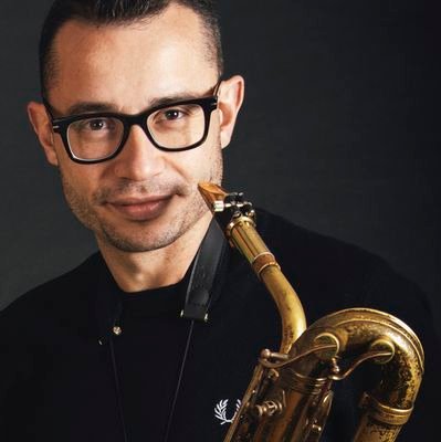 100% Baritone Sax 🎷
@scaramangabcn
@trojazz3
PM vs PM