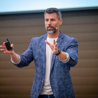 rafacomin_tv's profile picture. Director Smile Group Agency