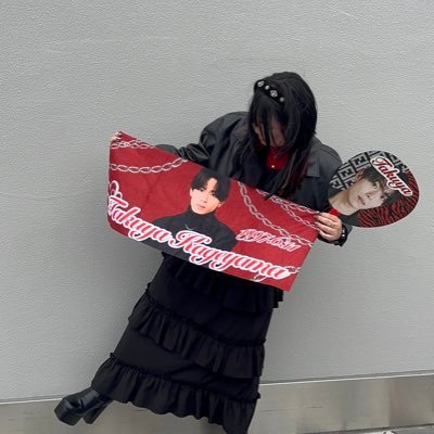 s2ogli's profile picture. SixTONESとIMP.の赤担当オタク〜🤙❤️