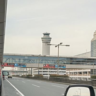 unauyZUru612987's profile picture. 2月にデビュー致しました
隔日勤務
愚痴吐きアカウントです

無言のフォローすみません