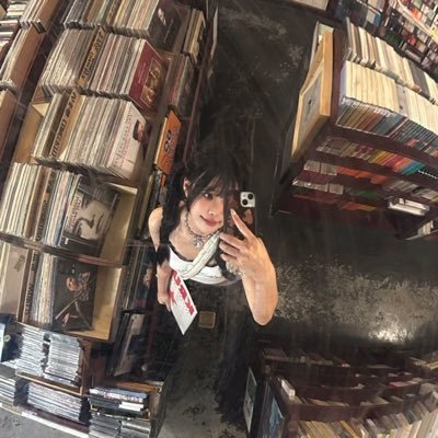 BenShi18318's profile picture. 