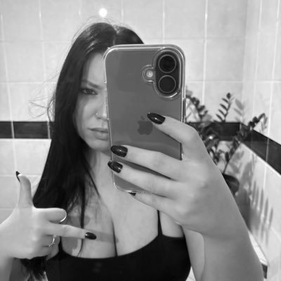 viantunex's profile picture. ouvi dizer que vitoria antunes é uma vadia