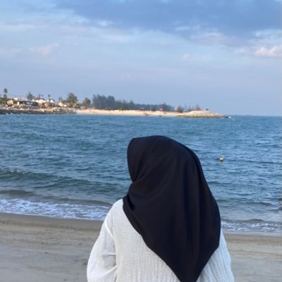 aiqisha_'s profile picture. 