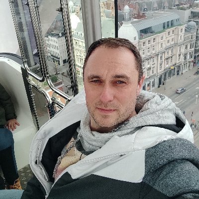 slavka831's profile picture. 
