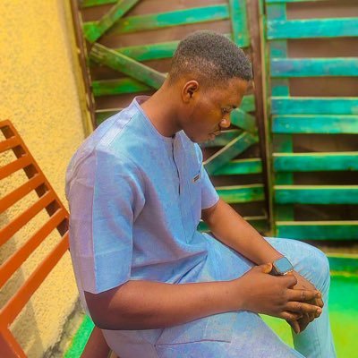 onovo_joshua's profile picture. 🇳🇬 🇬🇭 🇰🇪 Money 💵 💰 minded. The most expensive thing money can’t buy is……. life. @manutd