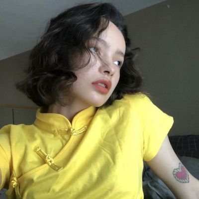 sutcliffe62312's profile picture. happy every day