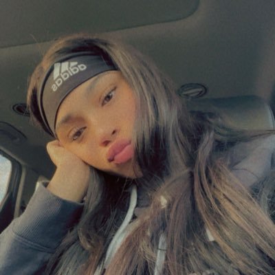 Lyricbeee Profile