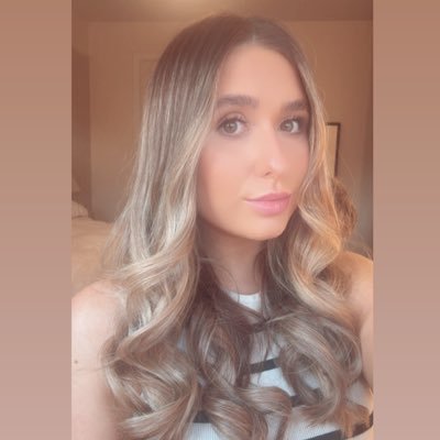 MissMcMillan18's profile picture. Teacher in SLC 24/25🍎