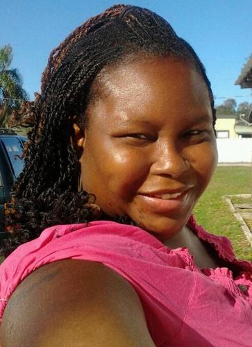 CheryElsie's profile picture. lovely my Nana an Marion an Abby to death :)