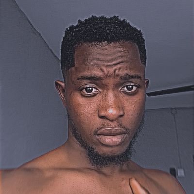 ChideraVic88040's profile picture. Man Utd❤️ | Igbo by blood💎 | Canadian by choice | Civil Engineer 🦺🚧