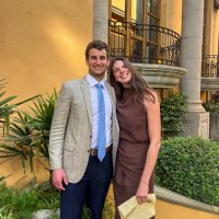 Abby Hatch (@abbybhatch) 's Twitter Profile Photo Abby Hatch (@abbybhatch) 's Twitter Profile Photo