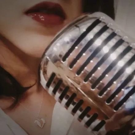 voces_podcast_'s profile picture. Rompiendo esquemas conversando como personas nada de tecnicismos solo la cruda