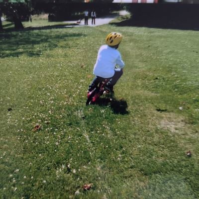 MuggHOT's profile picture. j'ai une moustache 
🇫🇷 #vforvictory