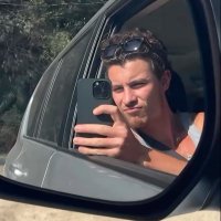 lara (@cluedmendes) 's Twitter Profile