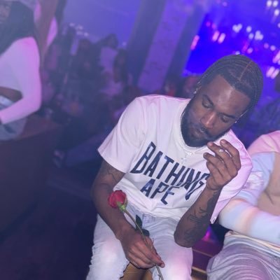 Recording Artist | IG; LandinoSantana | #ForeverRICH | Snap; Lhollins15 | YOUTUBE: LandinoSantana