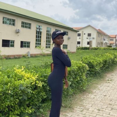 soft on the inside 🤍🥀 || FUNAABITE 📚👩🏽🎓|| Hospitality and Tourism 🏟🍔 ||TOTEBAG VENDOR🛍