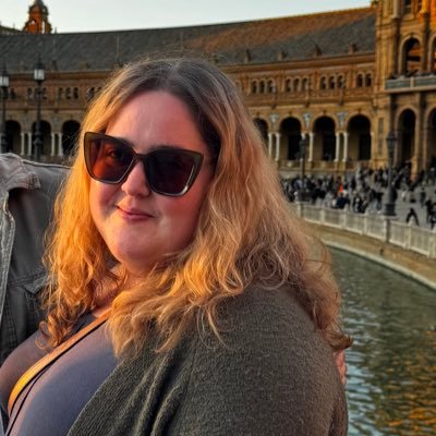 Periodista. Coqueteo con la fotografía 📷
Mis DMs están abiertos