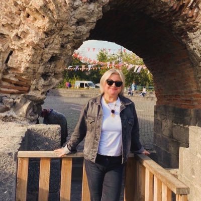 Dilek08454160's profile picture. 