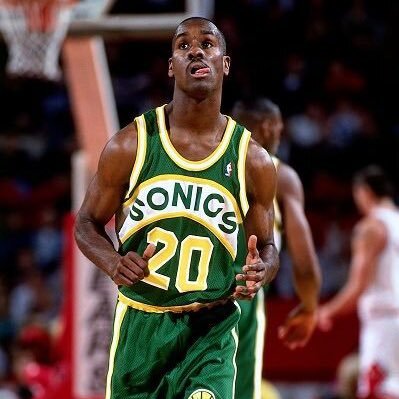 CLU ‘97 - Former Santa Paula assistant 🏀- Southern California Basketball Reporter