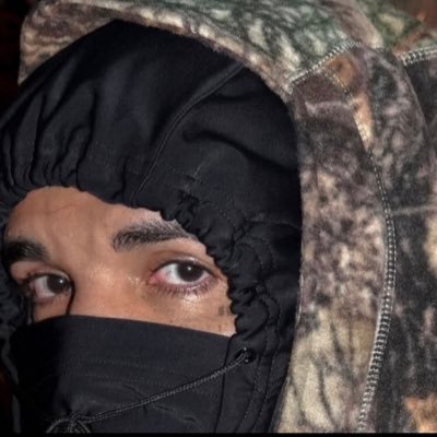 tomKande's profile picture. Sexually unstable. In a serious relationship with money.