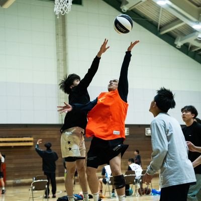 M2N2B2's profile picture. バスケが下手です。