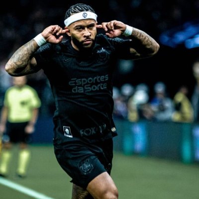 Fiiinkel's profile picture. Esse perfil é apenas uma alucinação coletiva.