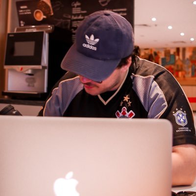 davbittencourt's profile picture. Designer Gráfico, fotógrafo, editor e Corinthians.