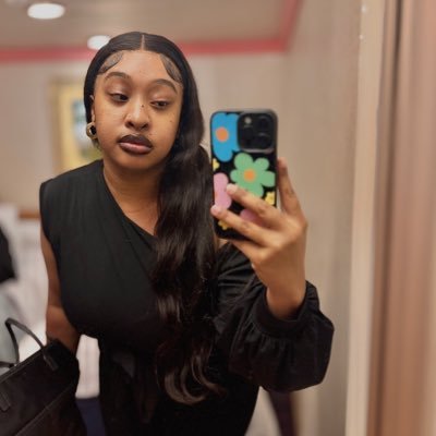 Be at peace not in pieces🌻 IG:@lifeofa.scorpiooo🔥 CEO of @ModelMadness2.o 👑