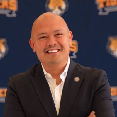 VP Student Affairs & Enrollment @QCC_CUNY | Sports FANatic @mets @NYIslanders @nyjets & @nyknicks | Life-long learner - views are my own