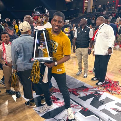 📚| Alabama State University Alumnus 🐝2x |🏛️Accountant | ΑφΑ- 1906 🤙🏾