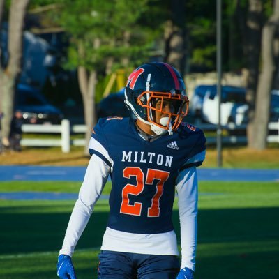 Milton Academy ‘27 | 5’11 165 | Db | 6’3 wingspan |
