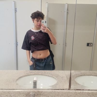 m1chelle_sodre's profile picture. 🎨