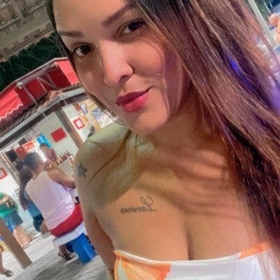 alcantarajhoicy's profile picture. “ A vida é curta e a chance é  única.”