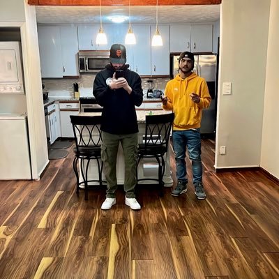 I bet & manage music artists…Click link to stream JayRock Jax 🔥