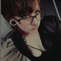 🥀🖤 (@gothgirlrose_) 's Twitter Profile Photo