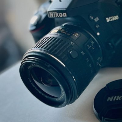 Nikon Z50II | Nikon D5300
カクテルは魅力的な芸術 Illustration | Photography