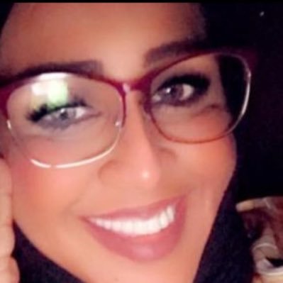 عندما تكون إنسانآ عفويا قد تقع في مشكلات لم تكن تتوقعها لان النقاء اللي بداخلك لم يتوافق مع التلوث الذي تعج به عقول بعض. البشر 🌹الخاص مهمل