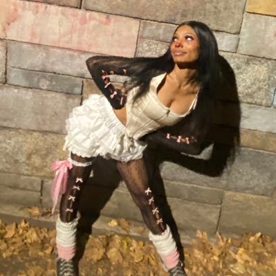 if you don’t like it, just block me 🩷 it’s really your best choice I’m dead not gonna care