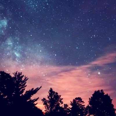 shiningmoon1313's profile picture. 만날려고 하는거 아니에요🫠디엠 주시는건 감사하지만 최소 자기소개는 가져와주세요🙏