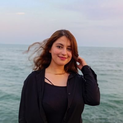 paqiaaa's profile picture. The unexpected is what we live for