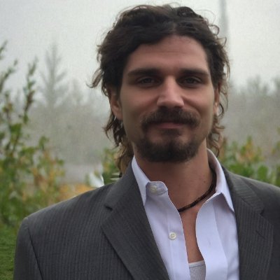 #Entrepreneur. #Founder and #CEO @DefamationDef ⚖️ | Helping you disappear from Google since 2012 🕶️ | Partner to top attorneys | CTRL+Z for your online life