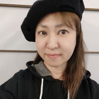 usatomoko's profile picture. 介護福祉士。介護・認知症のお話伺います、相談賜ります。AI漫画教えます！漫画を仕事に役立てませんか。介護・健康・食事・古武術など好きな事を漫画で描きます！　写真・動画撮影好き！動画編集も致します。ご依頼はメール・DMにてお待ちしております。認知症対応型通所介護勤務中。介護歴10年 。