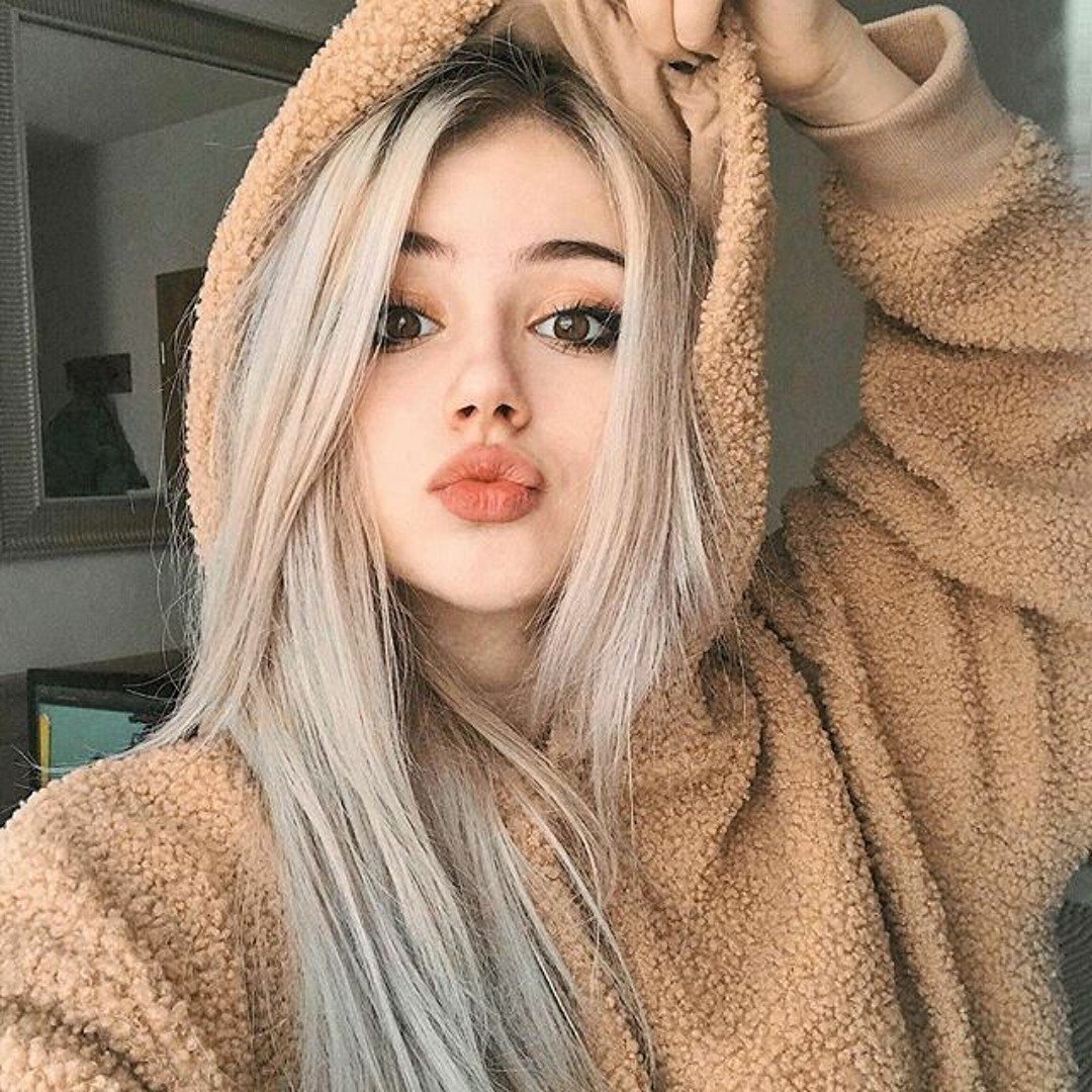 P_Junior2's profile picture. 