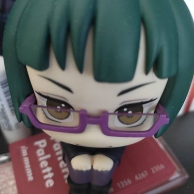 Surumphila's profile picture. อร่อยทุกโพ แต่ออลพระเอกอร่อยสุด แอ็คเรียนปลอม พักการติ่งมาวิ่งเข้ามหาลัย