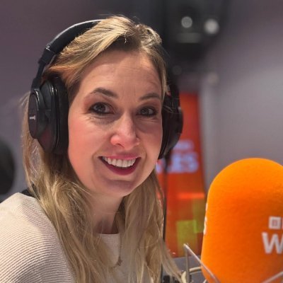 Wildlife & Rural Affairs Presenter and documentary filmmaker. Presenter for On Your Farm (Radio 4) Farming Today (Radio 4) & Country Focus (Radio Wales) #MCJ