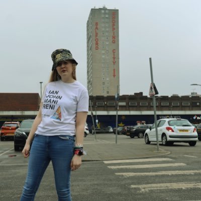 Radio Presenter. Morrissey lover. Taking over the world in a pair of size 5 Doc Martens. ✌🏻🎵🎙🎧