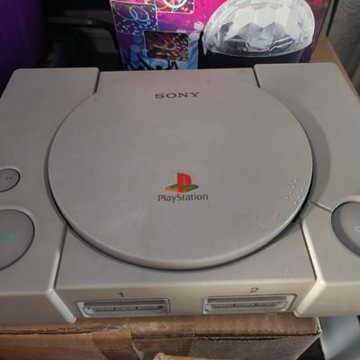 piyo_shaki's profile picture. If you cant be pretty ...be goofy :)