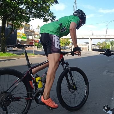FAN#1 solo Hincha de ciclistas Colombianos NAIRISTA por Siempre .