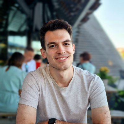 CFO @DeSciLabs | Startup Investor | Host of Leap Takers Podcast | World traveler, Tech enthusiast, Casual gamer, Curious individual